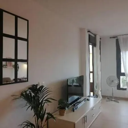 Beautiful With Pool In Mar Apartmán *