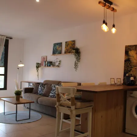 Apartmán Beautiful With Pool In Mar
